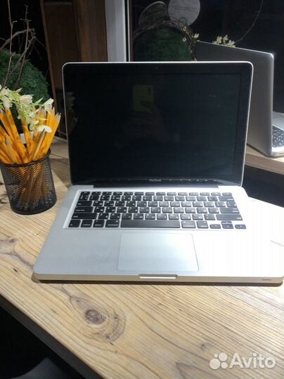 Apple MacBook Pro 13