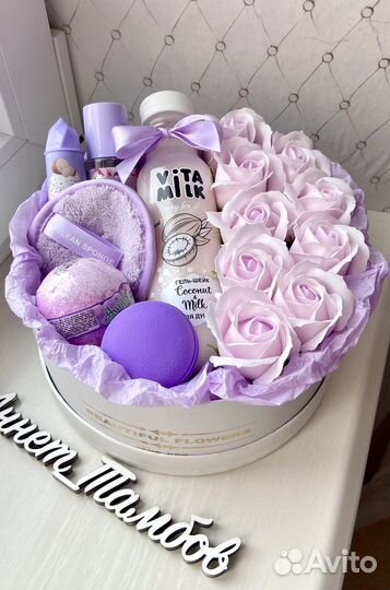 Бьюти боксы с косметикой и мыльными розами