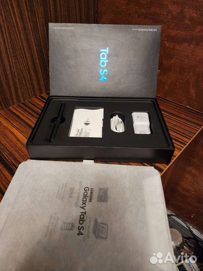 Планшет samsung galaxy tab s4 LTE