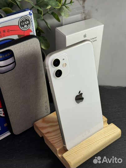 iPhone 11, 256 ГБ