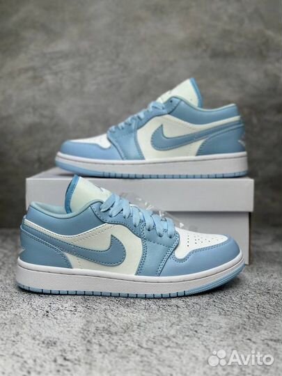 Кроссовки Nike Air Jordan 1 Low Aluminum