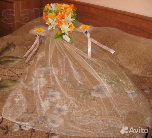 Свадебные цветы на машину