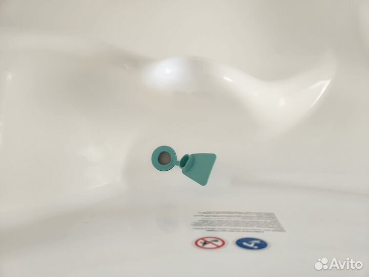 Ванночка для купания с горкой с термометром