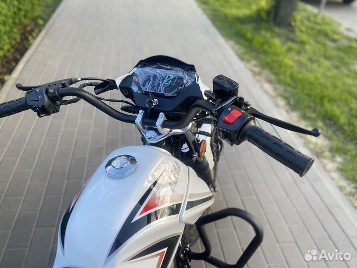 Новый мопед alpha RS 12 white edition Липецк