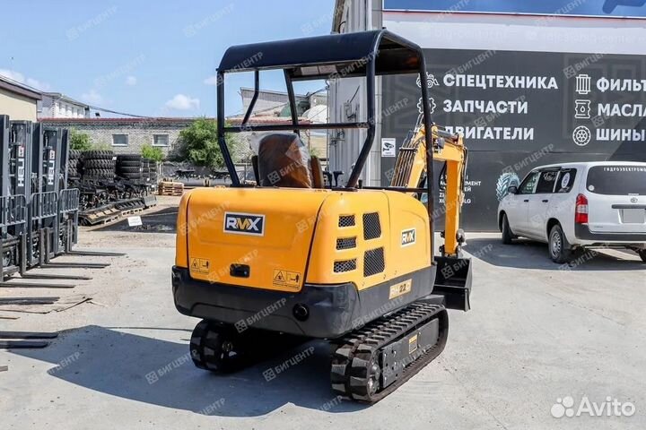 Мини-экскаватор Runmax RH22C, 2023