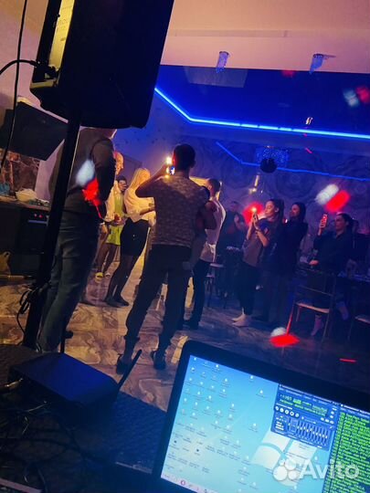 Музыкальное сопровождение, DJ