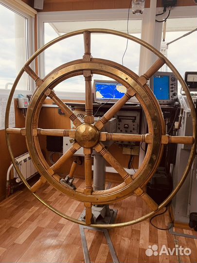 Рулевой моторист