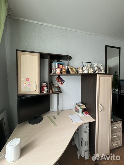 Письменный стол