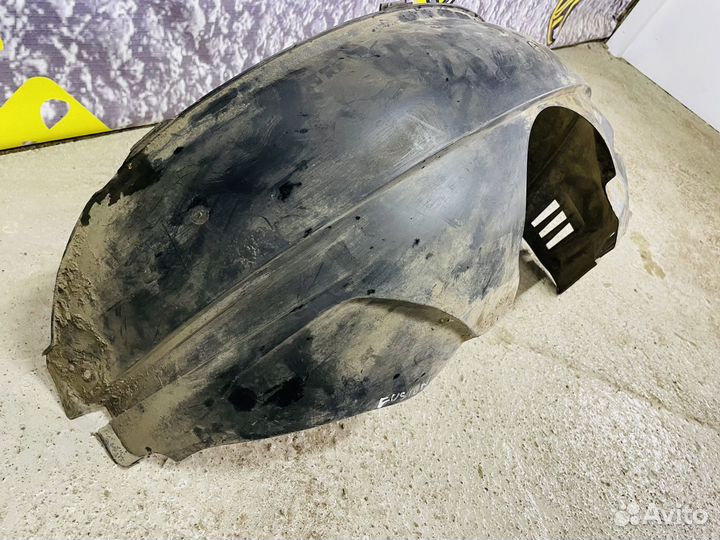 Подкрылок передний левый Форд Фьюжн Fusion