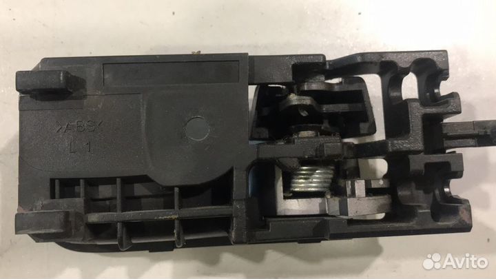 Ручка двери внутренняя левая для Suzuki Swift 2004