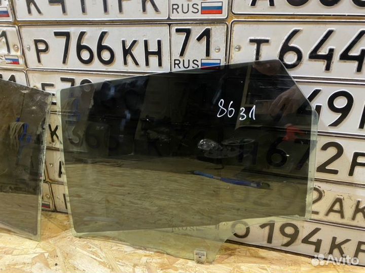 Стекло двери заднее Mazda 3 хэчбек 2.0 2008