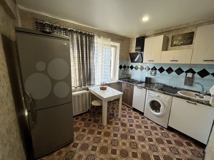 3-к. квартира, 72 м², 5/5 эт.