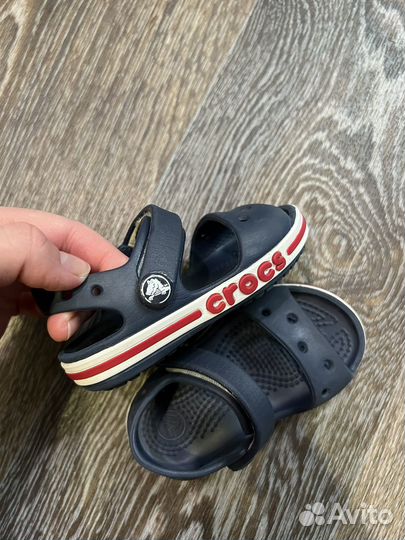 Сандали crocs 21