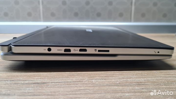 Нетбук трансформер Acer