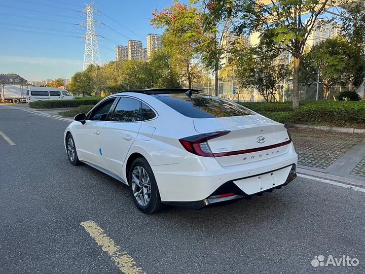 Hyundai Sonata 1.5 AMT, 2021, 21 000 км