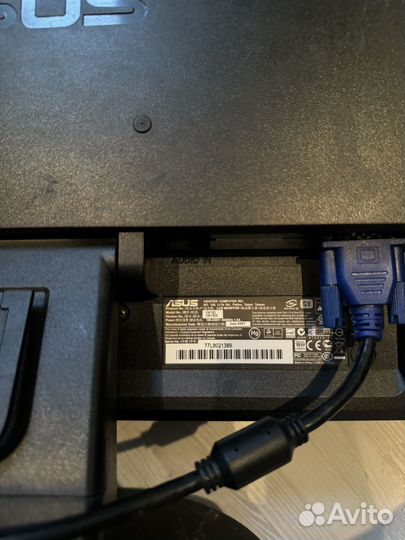 Монитор asus