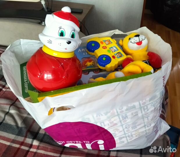 Развивающие игрушки бу пакетом