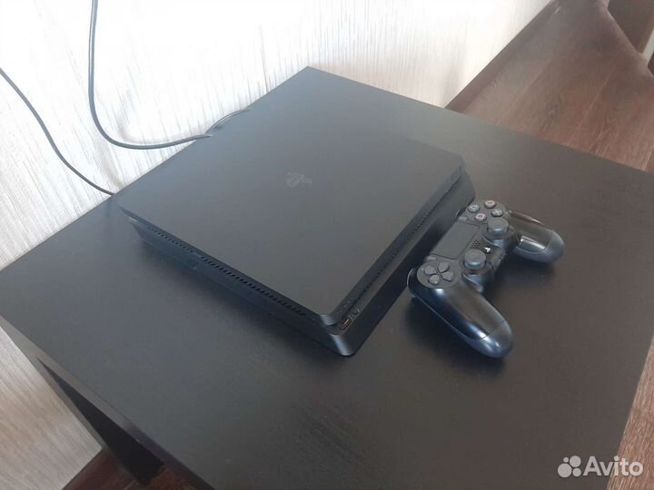 Sony PlayStation4 Slim