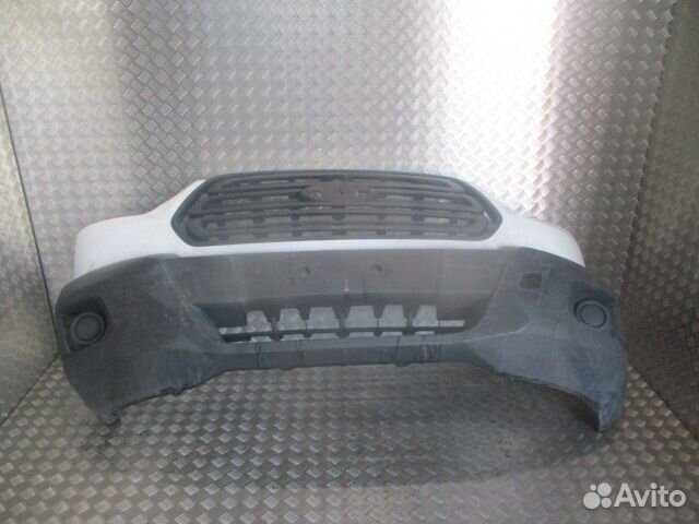 Бампер передний в сборе с решеткой радиатора ford