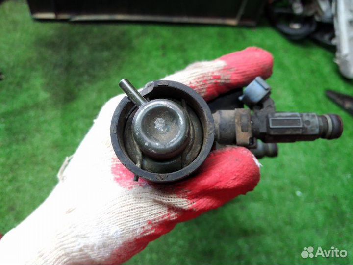 Топливная рампа Hyundai Sonata EF G4GC 1998-2013