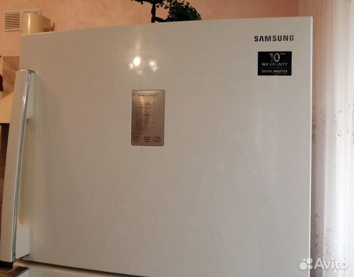 Холодильник Samsung Twin Cooling Plus