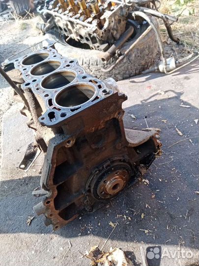 Блок двигателя ga16de