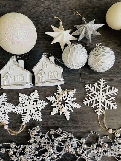 Новогодние игрушки