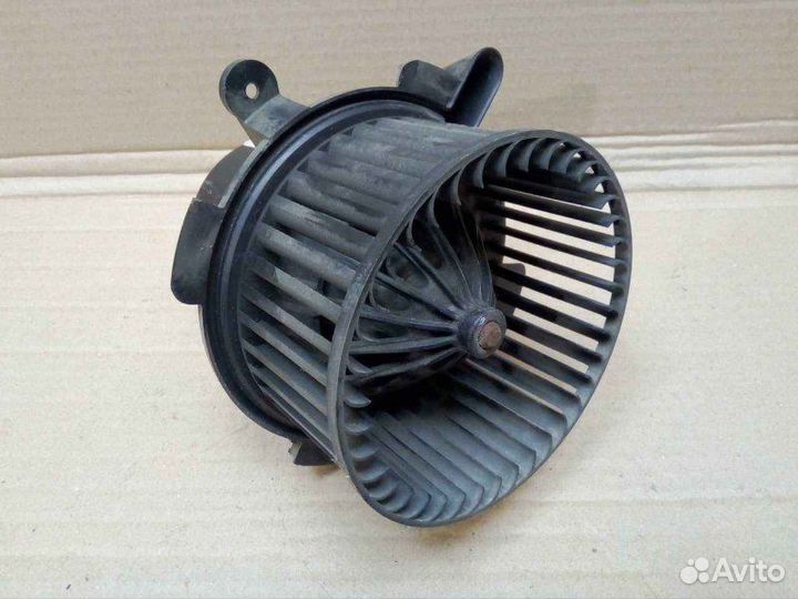 Моторчик отопителя Citroen C4 1.6 2006