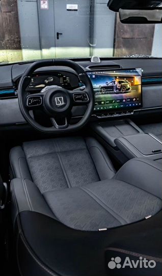 Zeekr 7X 646 л.с. AT, 2024, 15 км