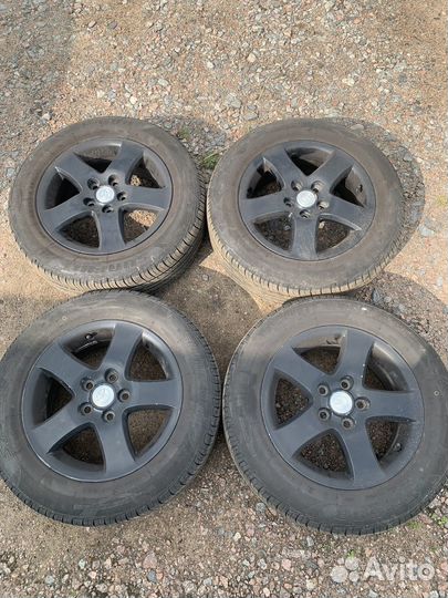 R16 Sunfull SF-688 215/60, PCD 5x114.3 DIA 60.1