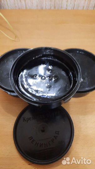 Крем для обуви с натуральным воскомссср Ленинград