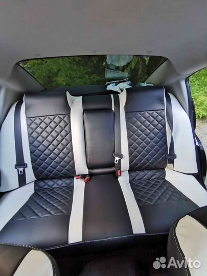 Авточехлы Митсубиши рвр