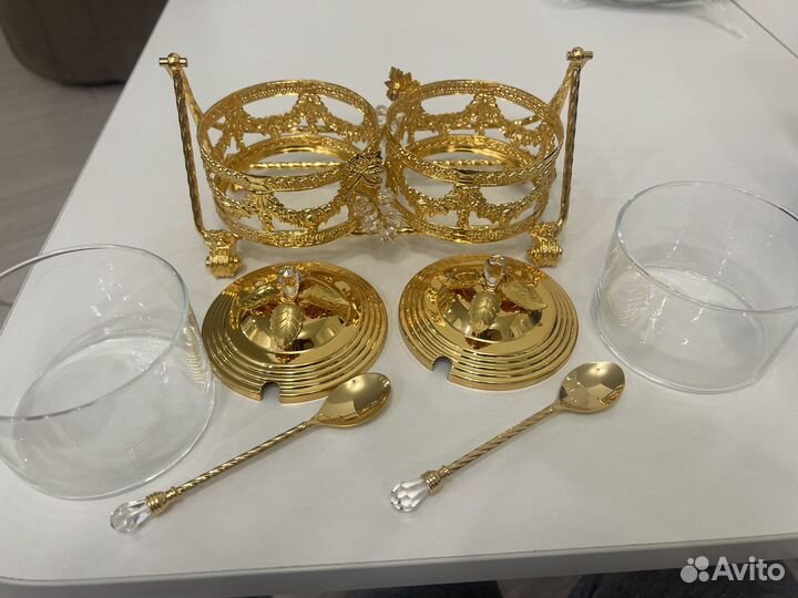 Сахарница конфетница для орешок золотистый