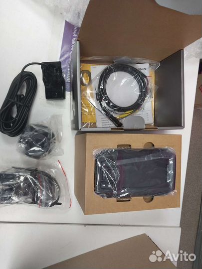 Продам эхолот Garmin Striker Plus 4