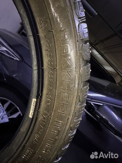 Nokian Tyres Hakkapeliitta 9 235/45 R18