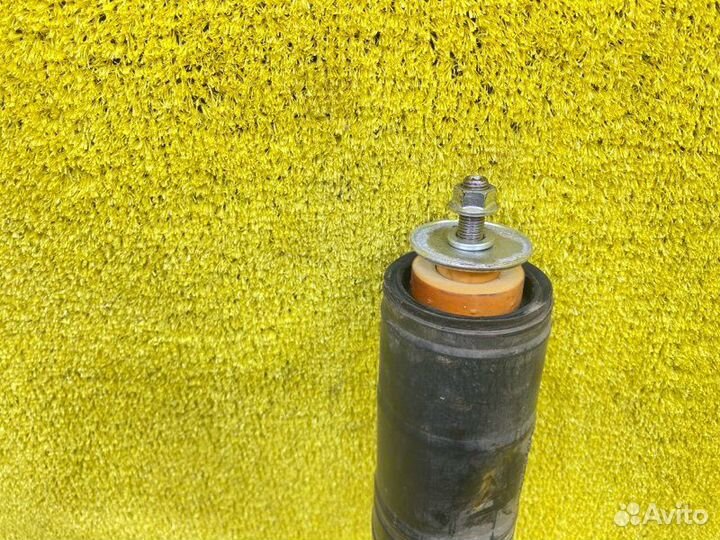 Амортизатор задний правый Honda Shuttle GP7/GK8