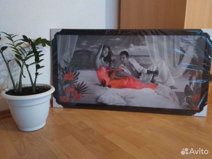 Новая картина в упаковке