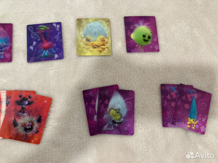 Тролли ластики и карточки из пятёрочки