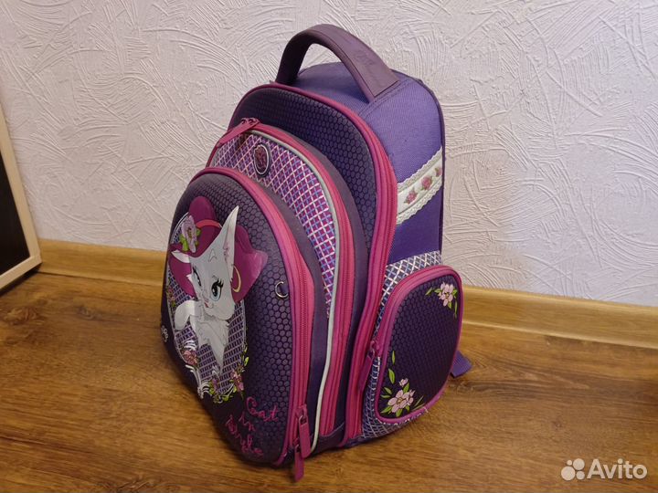 Школьный ранец Hummingbird для девочки 1-6 классов