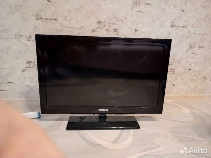 ЖК Телевизор Samsung 32