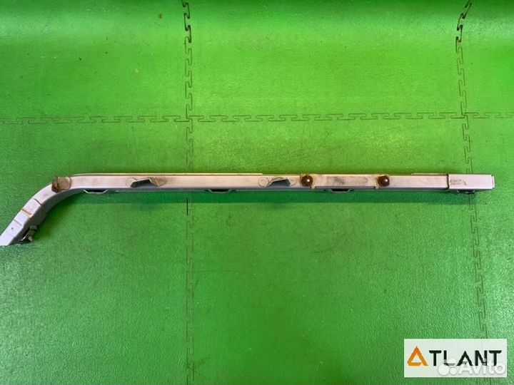 Полозья для сдвижной двери задний правый nissan PR