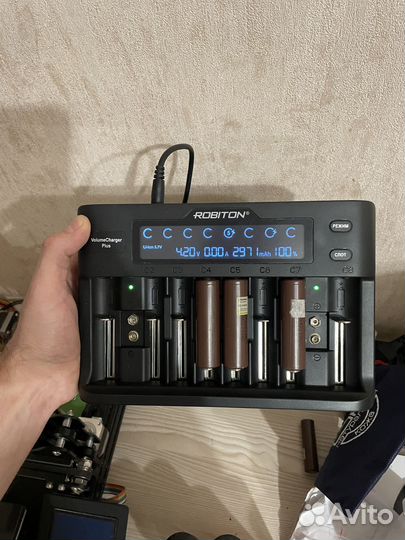 Зарядное устройство robiton VolumeCharger Plus