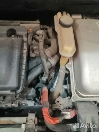 Продам двс 1nz-fxe на приус 20