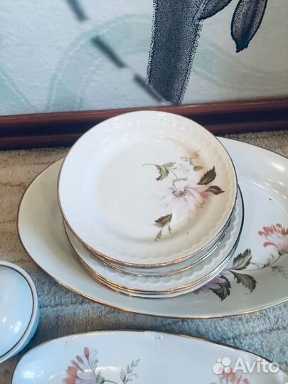 Сервиз столовый на 6 персон. 28шт