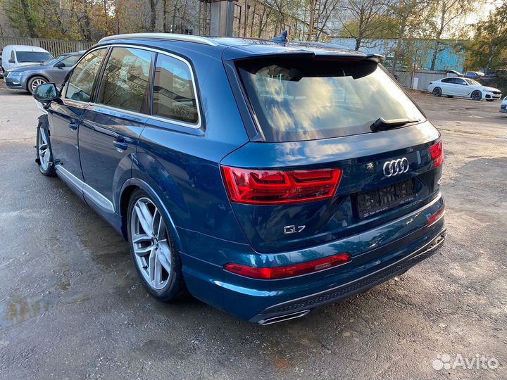 Audi Q7 3.0 AT, 2019, битый, 53 000 км