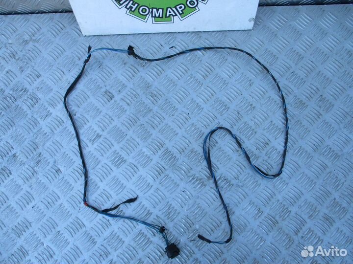 Проводка задней двери Volkswagen Crafter 2011г