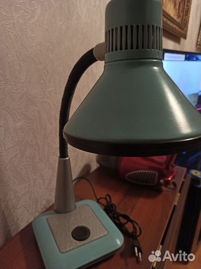 Настольная лампа СССР хорошее состояние