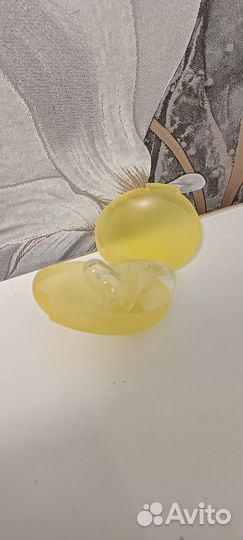 Накладки на грудь medela