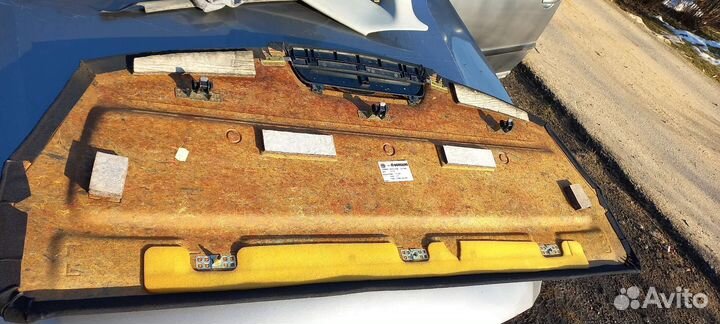 Полка багажника Volkswagen Passat B5 Plus