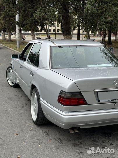Mercedes-Benz E-класс 3.2 AT, 1993, 400 000 км